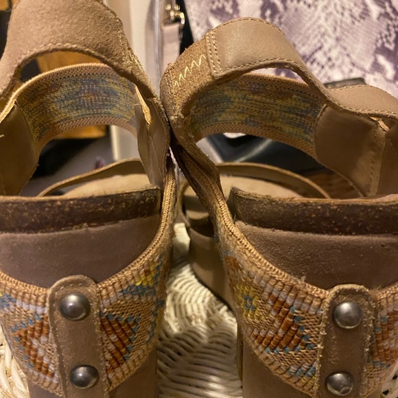 OTBT print shoes - Picture 3 of 4